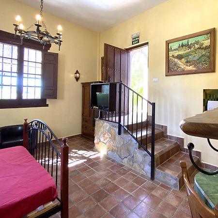 Castle Tower Apartment In Rural Holiday Park 'Bernard' Tolox Exterior foto